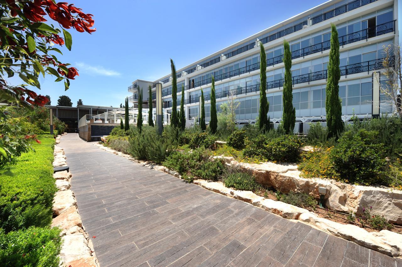 Rimonim Aquaduct Hotel Regba Buitenkant foto
